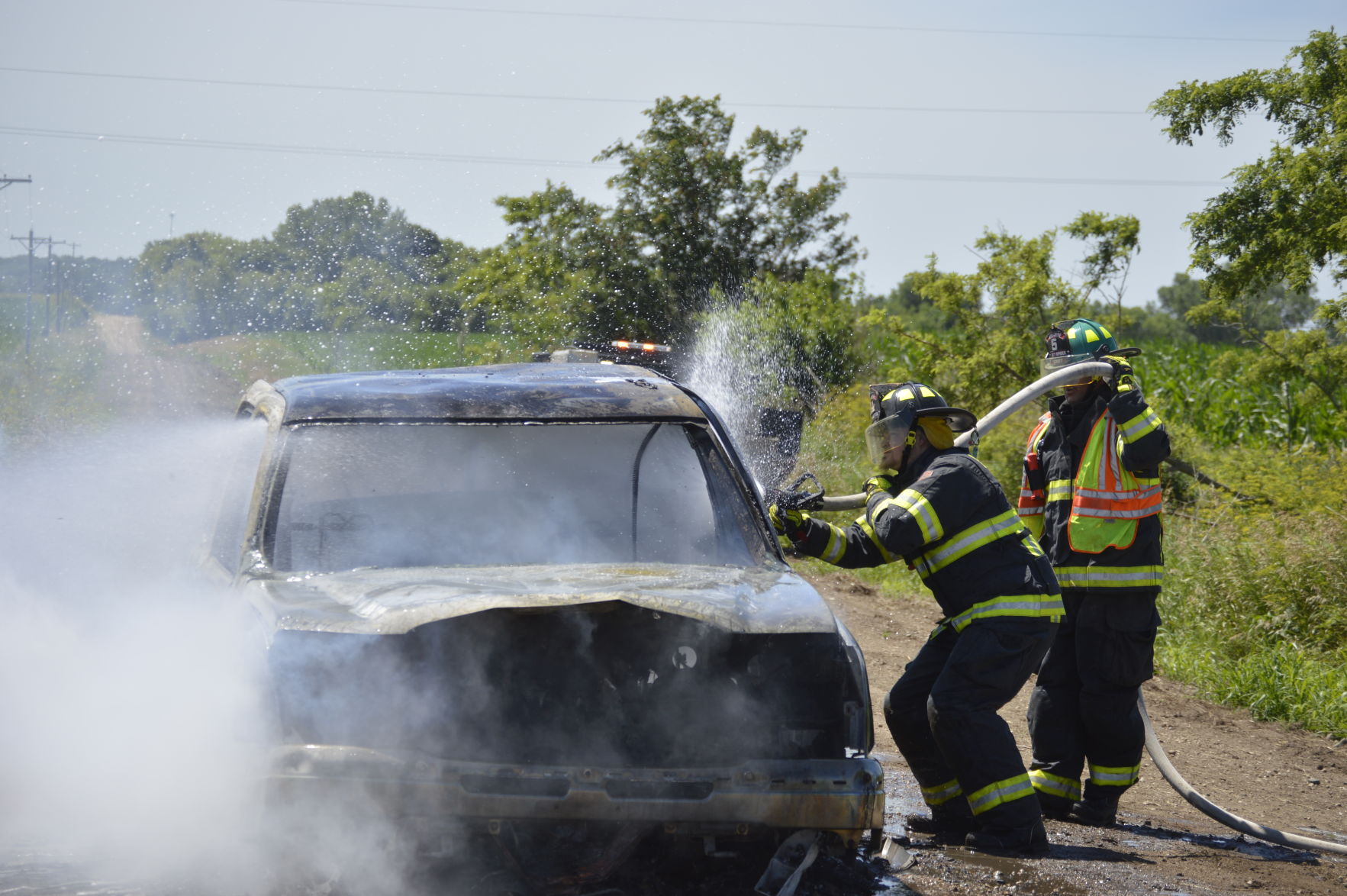 Wed. Car Fire (37).JPG